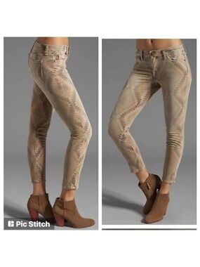 Current/Elliott The Stiletto jeans in an army green Navajo print